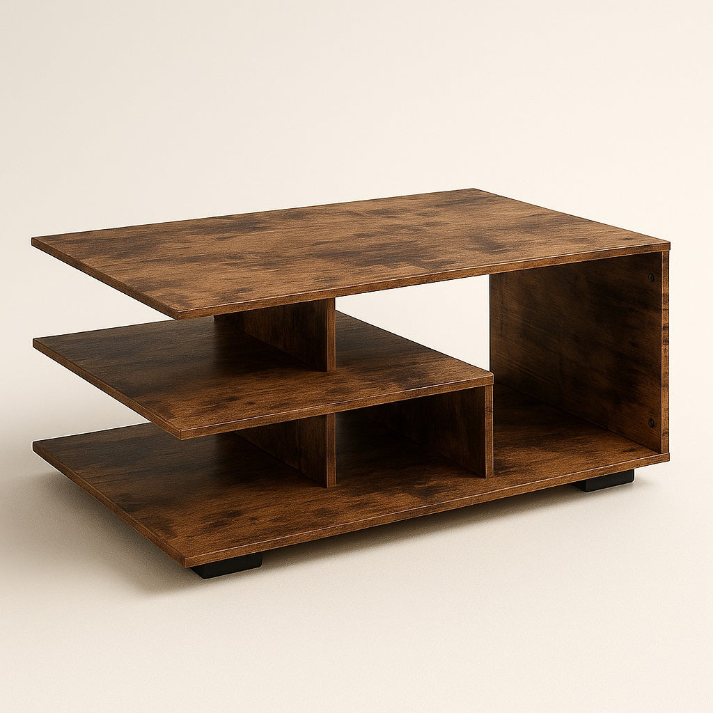 Table basse en bois rectangle moderne avec étagères asymétriques, finition chaleureuse et design fonctionnel.