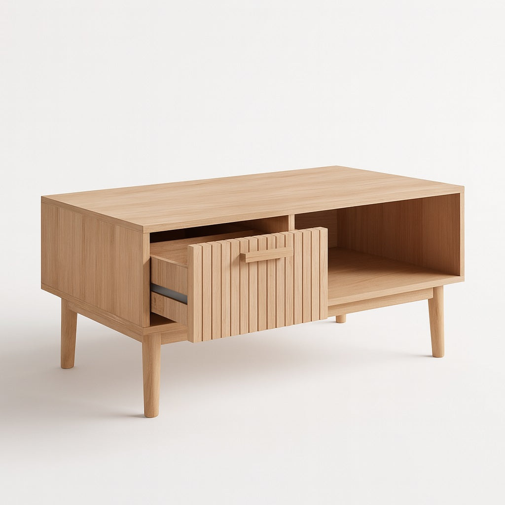 Table basse en bois Lignum vue en angle, tiroir à lattes ouvert et structure en bois clair.