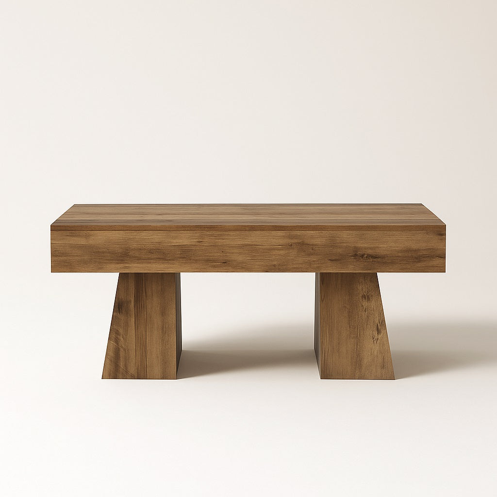 Table basse en bois contemporaine vue en angle, table basse de salon robuste et élégante.