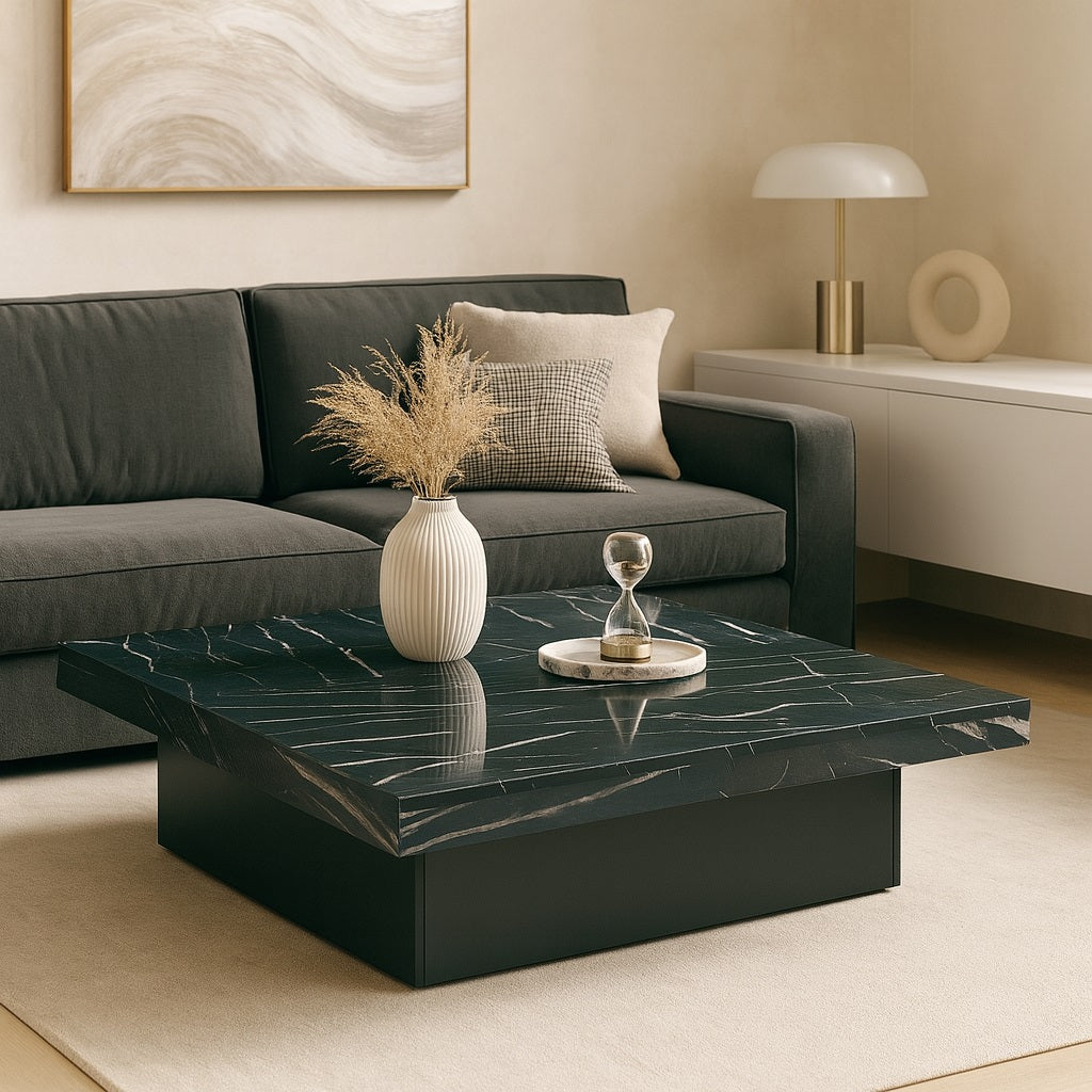 Table basse design noire effet marbre, élégante et fonctionnelle pour salon contemporain.