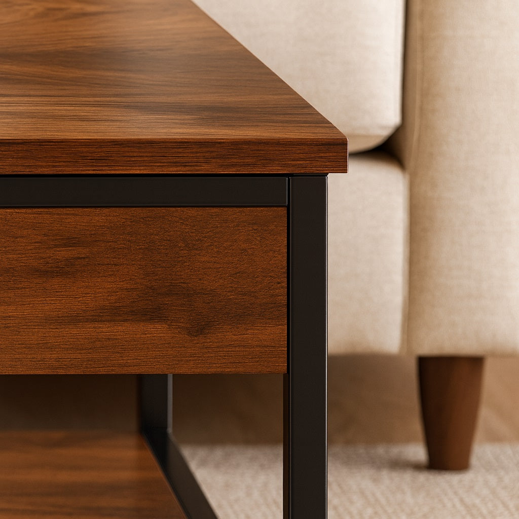 Zoom sur les finitions bois et métal noir de la table basse relevable Rustika, style industriel raffiné.