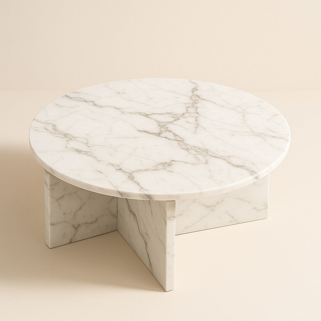 Table basse ronde en marbre vue de dessus, surface veinée raffinée idéale pour une décoration moderne et lumineuse.