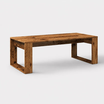 Table basse en bois effet vieux bois avec finition rustique et design moderne de salon