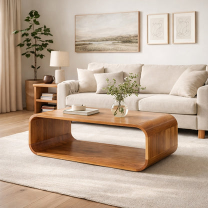 Table basse en bois dans salon, table basse design arrondie avec étagère ouverte, déco moderne et chaleureuse
