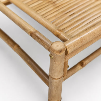 Détail structure bambou naturel, table basse de jardin artisanale et table basse d'extérieur design