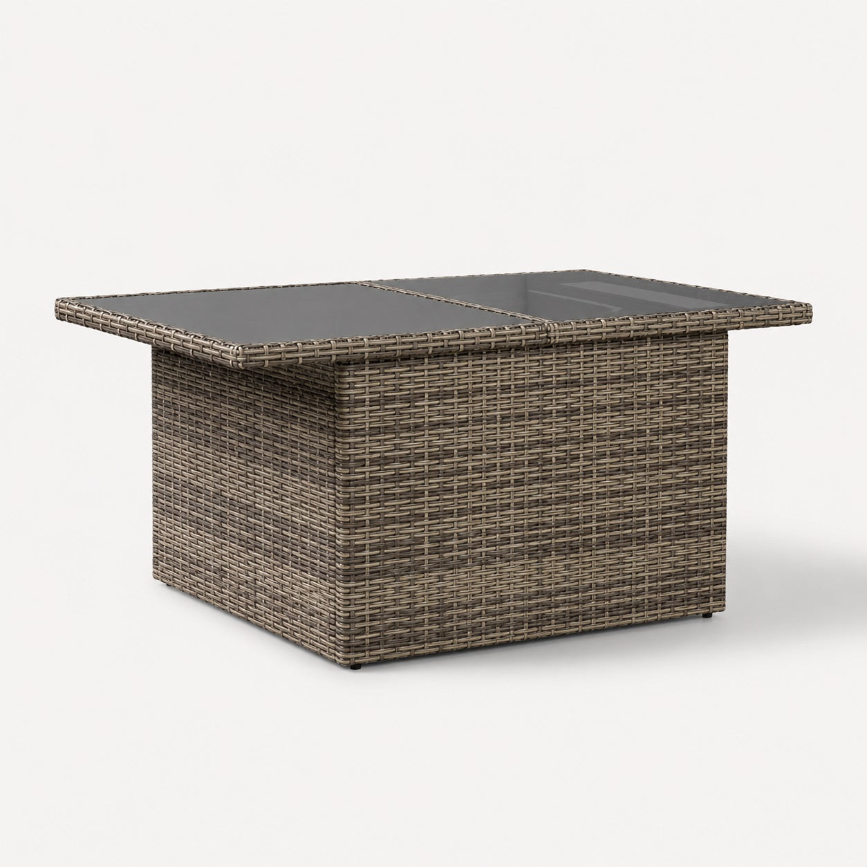 Table basse de jardin grise en résine tressée avec plateau en verre fumé pour terrasse moderne